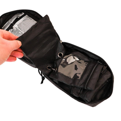 8” x 5” ( 20 c m x 13 cm )HD Tackle Wallet, Black Carbon                  