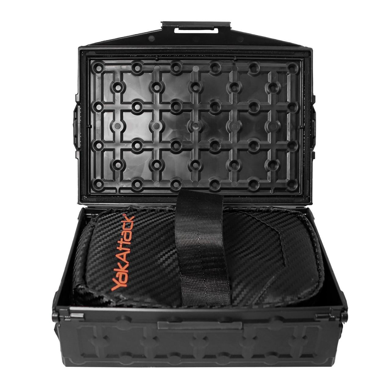 8” x 5” ( 20 c m x 13 cm )HD Tackle Wallet, Black Carbon                  