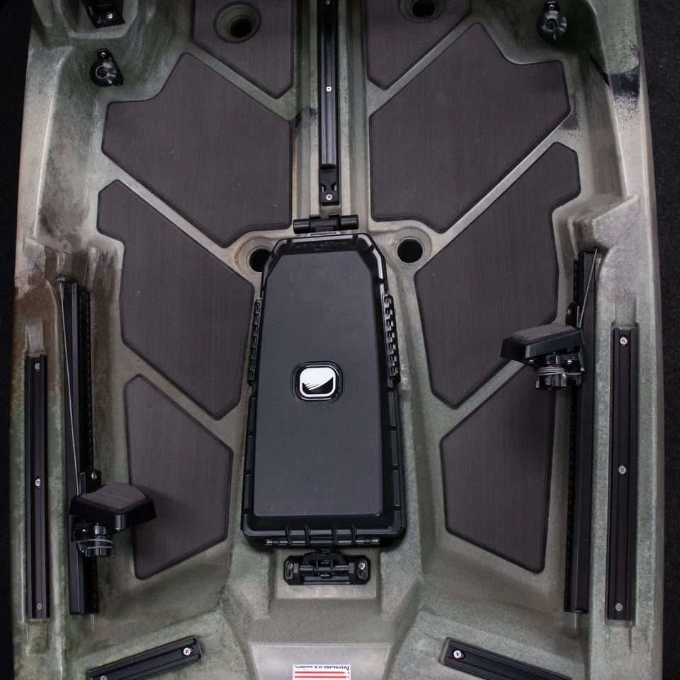 SS127 Deck Traction Grey/ Black Accessory Package