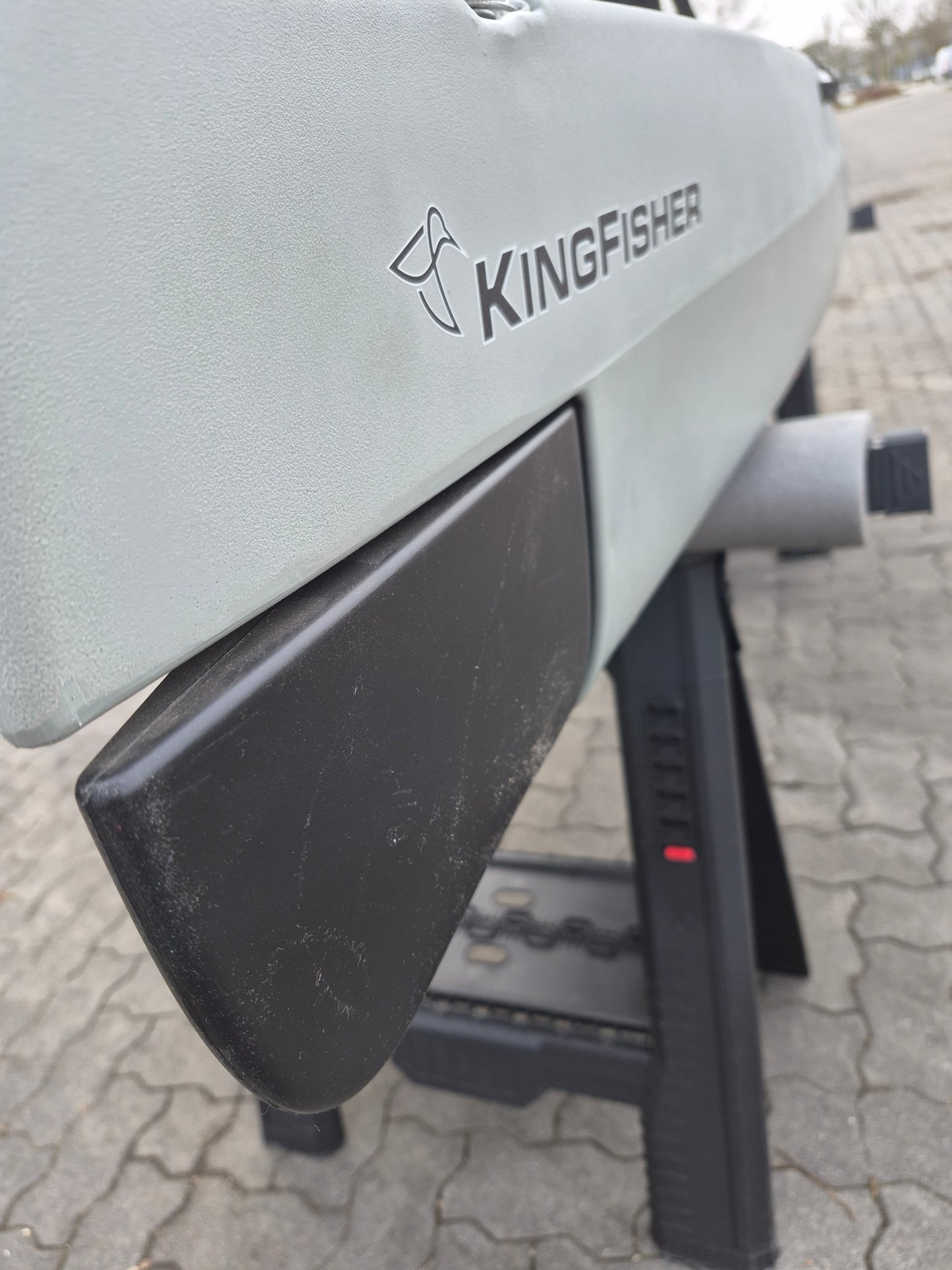 POINT 65 "Kingfisher" Angelkajak in Grau - Gebraucht