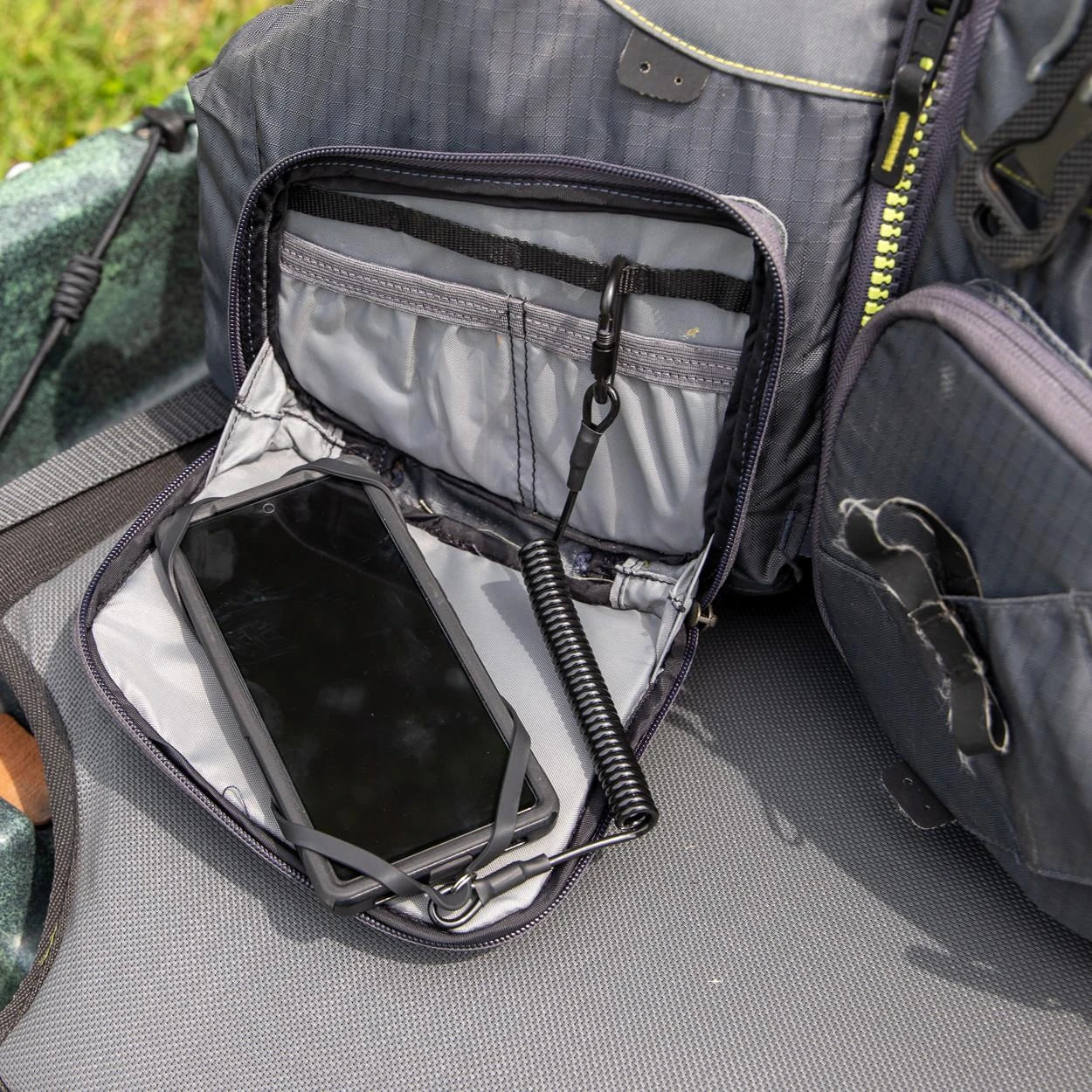 Universal Smartphone Harness mit Leine, Black